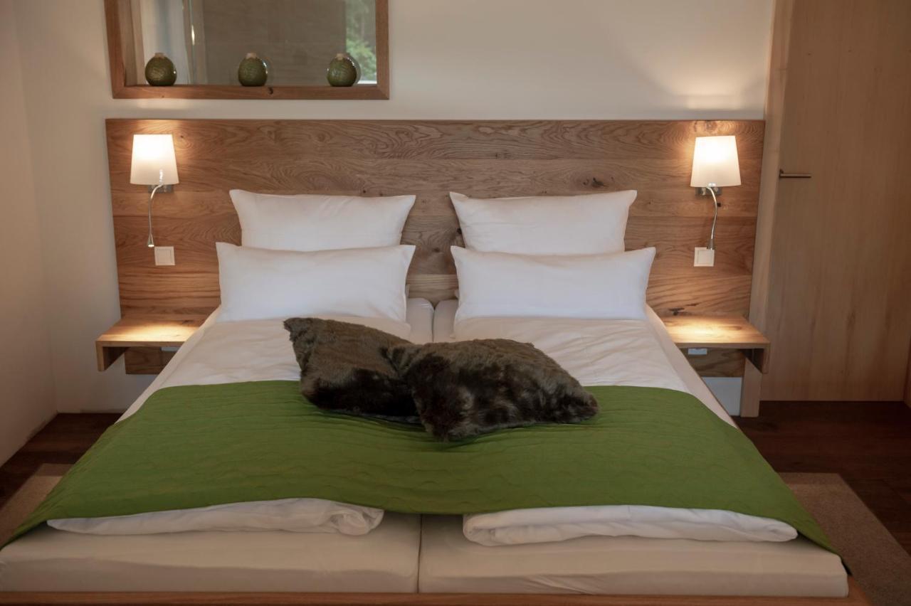 Forstgut - Premium Waldchalets Und Lodge Suiten Реген Экстерьер фото