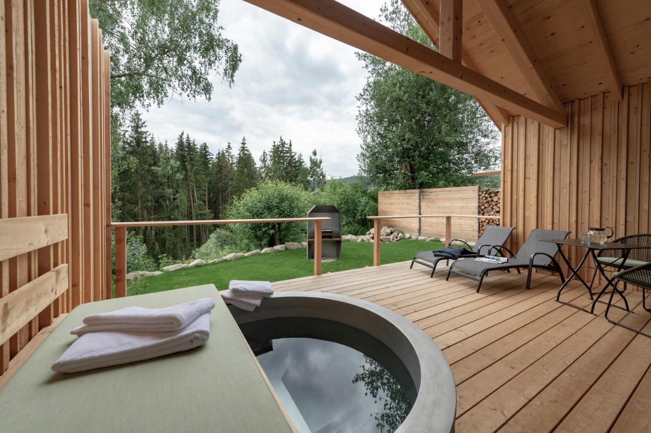 Forstgut - Premium Waldchalets Und Lodge Suiten Реген Экстерьер фото