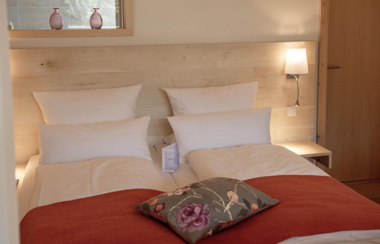 Forstgut - Premium Waldchalets Und Lodge Suiten Реген Экстерьер фото